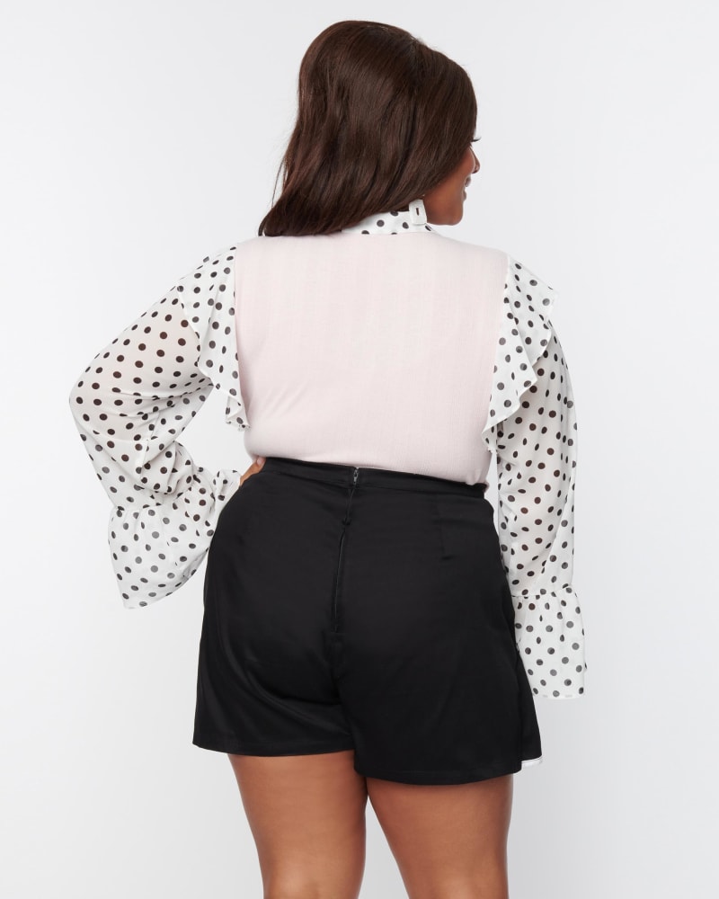 Plus size scalloped shorts hot sale
